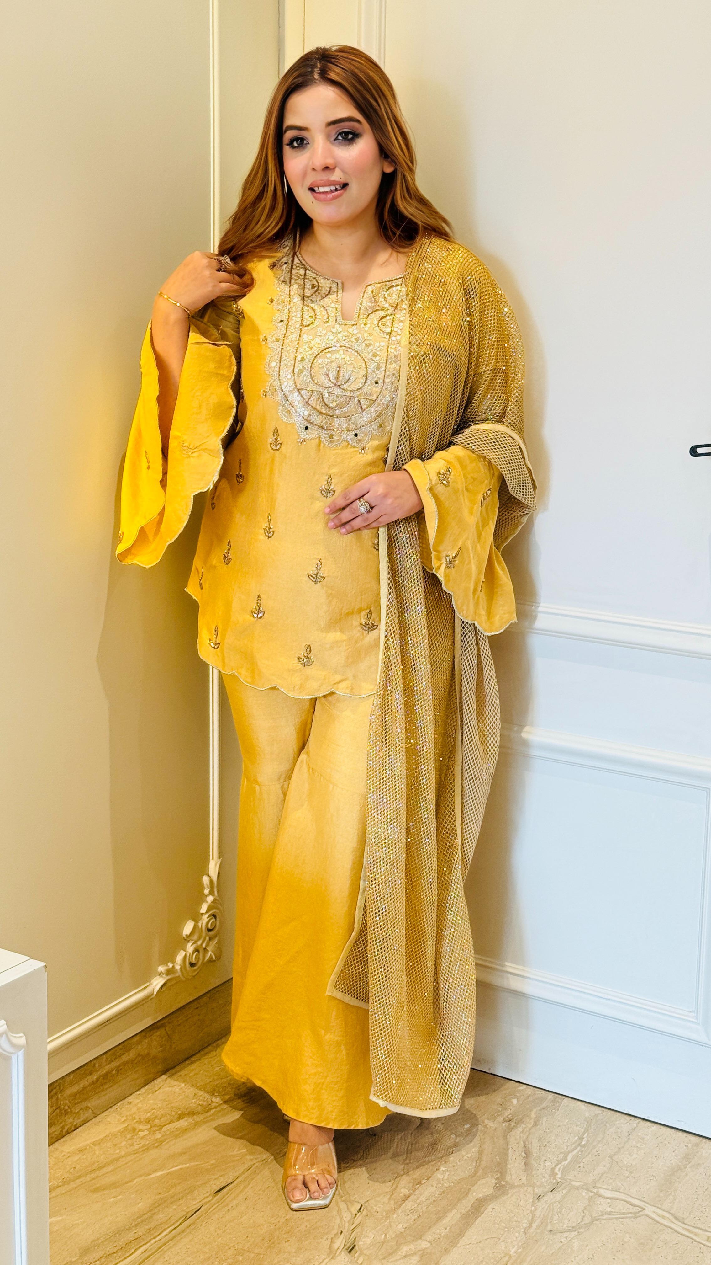 Zayra Suit- Black, Yellow, Red